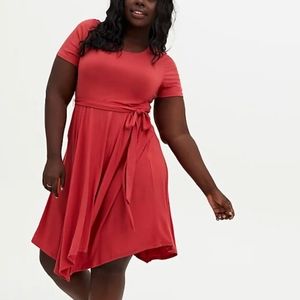 NWT Torrid Size 1X Dusty Red Midi Dress Skater Hanky Hem Waist Tie